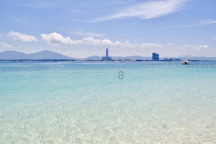 “灯光，不能替代”