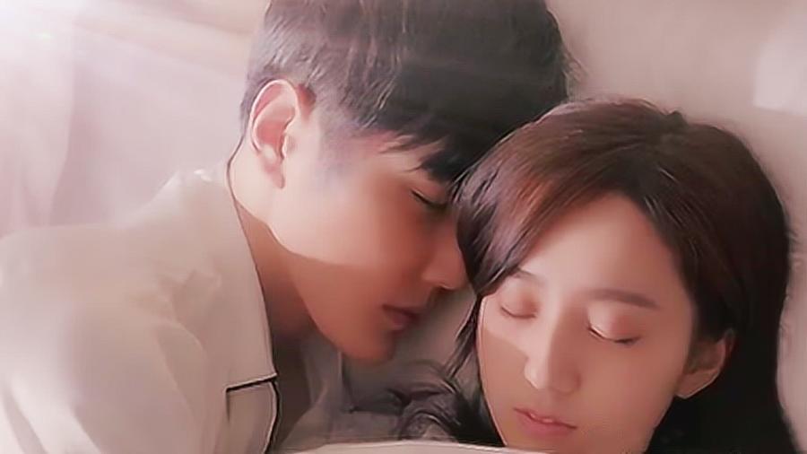 女人不拒绝男人这么做,就是想“要”了,很准