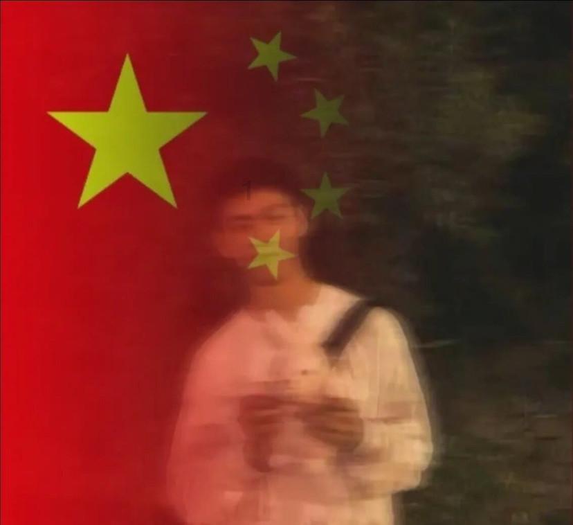 你会删除不常联系的同学吗？删好友前要告知对方吗？游戏画面