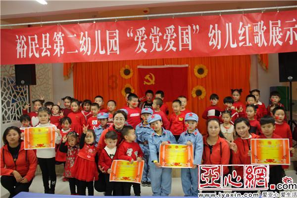 证明你姐是你姐！女子银行取5000遭盘问，报警才取到，该管管吗？