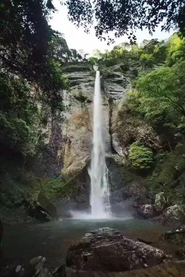 探知天机,解惑蜗牛,中国古代著名教育家颜之推,他的一生都有什么成就?问答平台