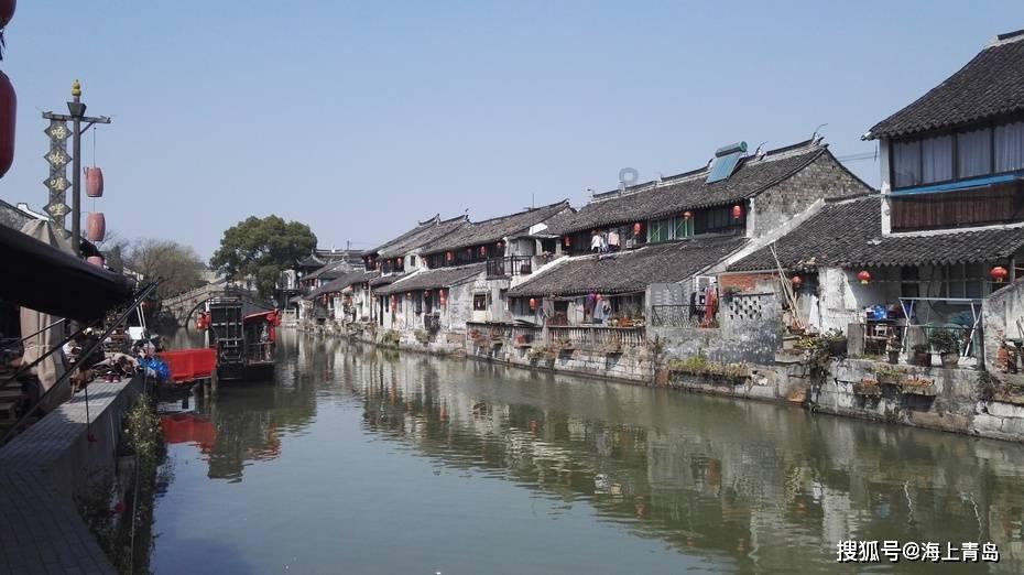 30年前,父亲花100多买了套西游记瓷器,儿子去鉴定专家说值2个亿